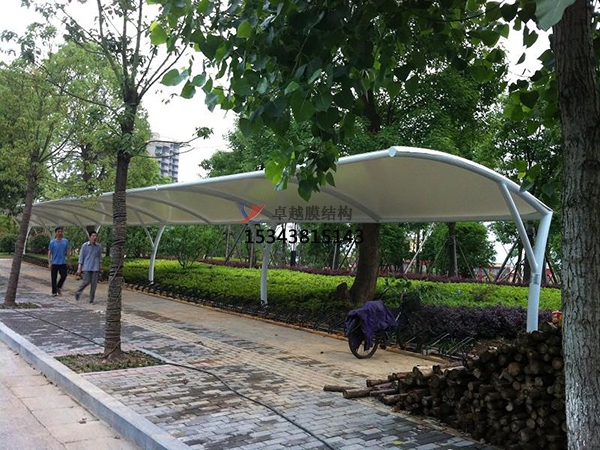 膜結(jié)構(gòu)雨棚遮陽棚效果怎么樣？
