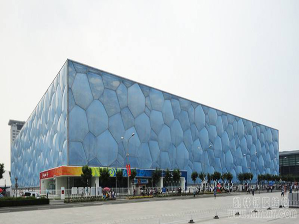 ETFE膜結構充氣系統是怎么工作的？